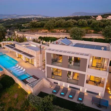 Reale - Wellness & Refined Living By Etouri Villa *