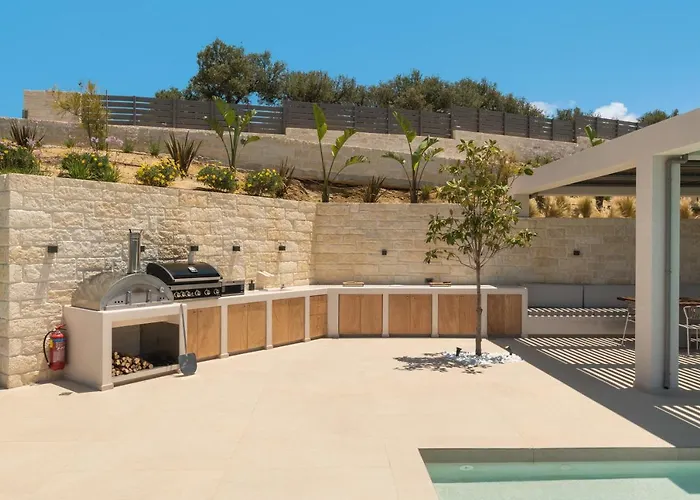 Reale - Wellness & Refined Living By Etouri * חאניה