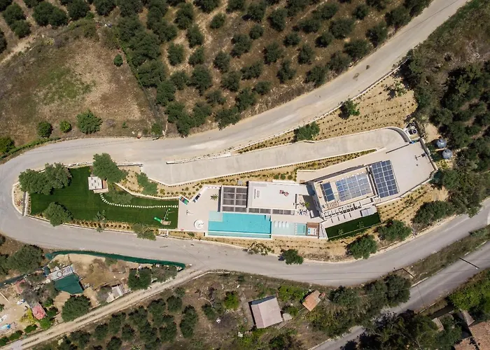 Reale - Wellness & Refined Living By Etouri וילה