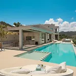 Reale - Wellness & Refined Living By Etouri Villa Hanya