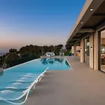 Reale - Wellness & Refined Living By Etouri * Hanya