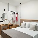 Reale - Wellness & Refined Living By Etouri Villa *