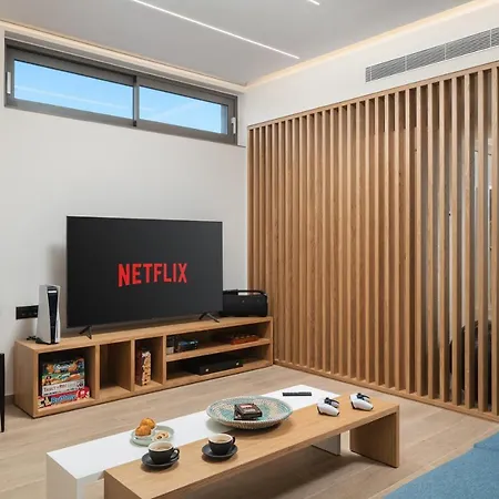 Reale - Wellness & Refined Living By Etouri Willa