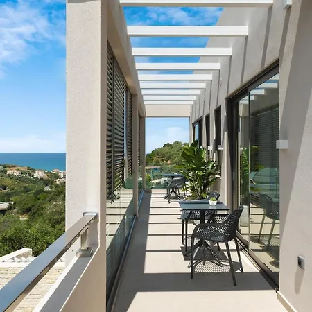 Reale - Wellness & Refined Living By Etouri Chania (Crete)