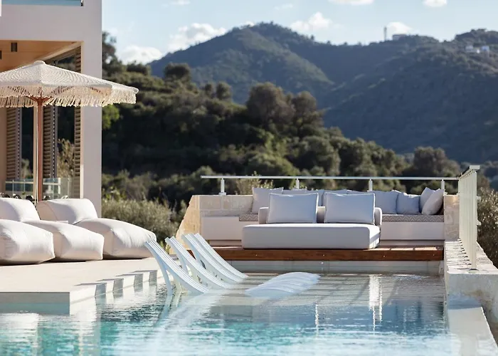 Villa Reale - Wellness & Refined Living By Etouri