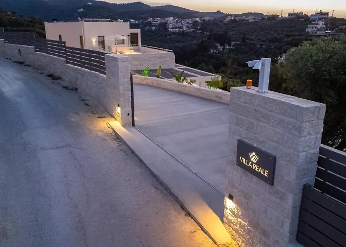 Reale - Wellness & Refined Living By Etouri Chania (Crete)