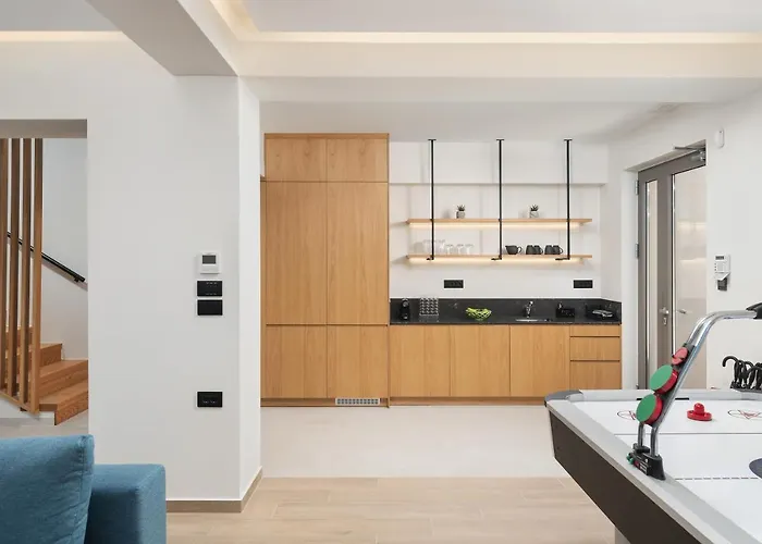 Reale - Wellness & Refined Living By Etouri