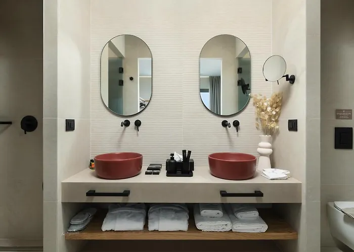 Villa Reale - Wellness & Refined Living By Etouri